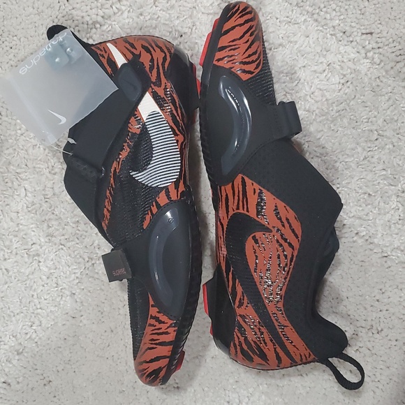 *NEW* Nike Superrep Tiger Print Indoor Cycling shoes, CJ0775-018, Women size 10 - Picture 2 of 9